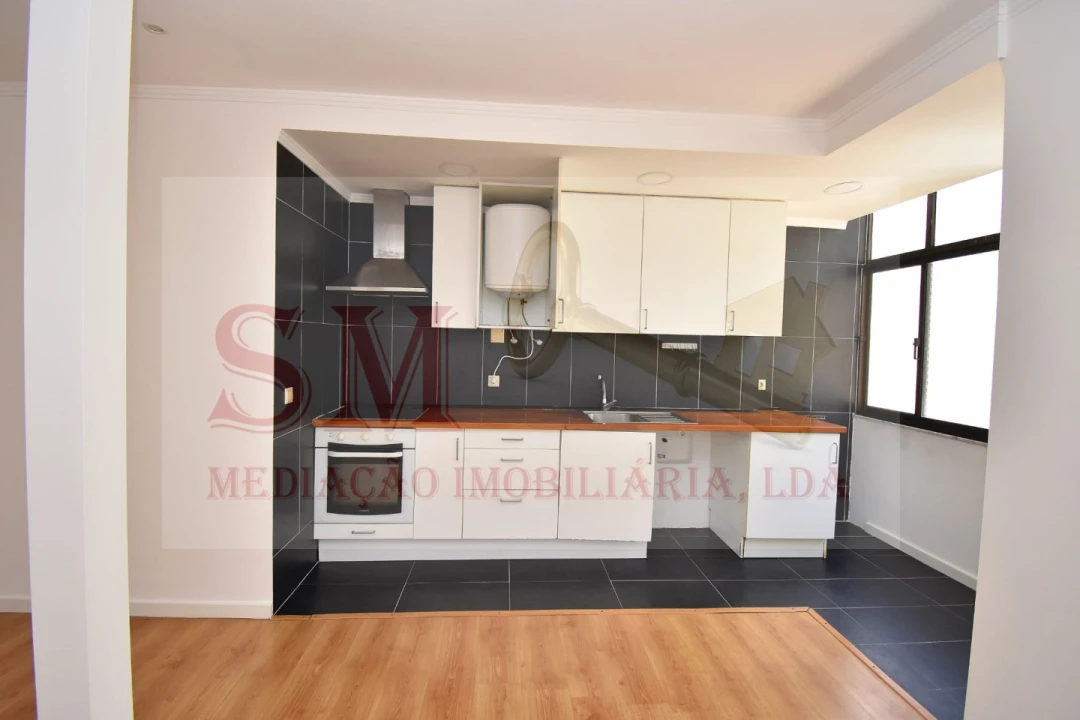 Apartamento T2 para Venda em Baixa da Banheira e Vale da Amoreira Foto 12