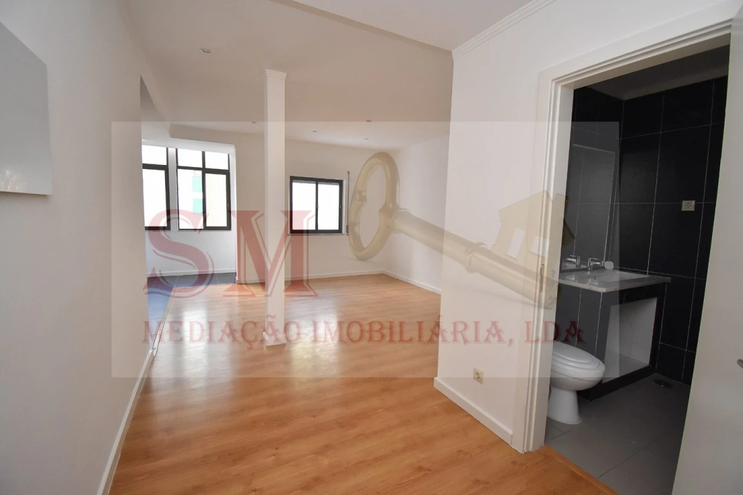 Apartamento T2 para Venda em Baixa da Banheira e Vale da Amoreira Foto 10