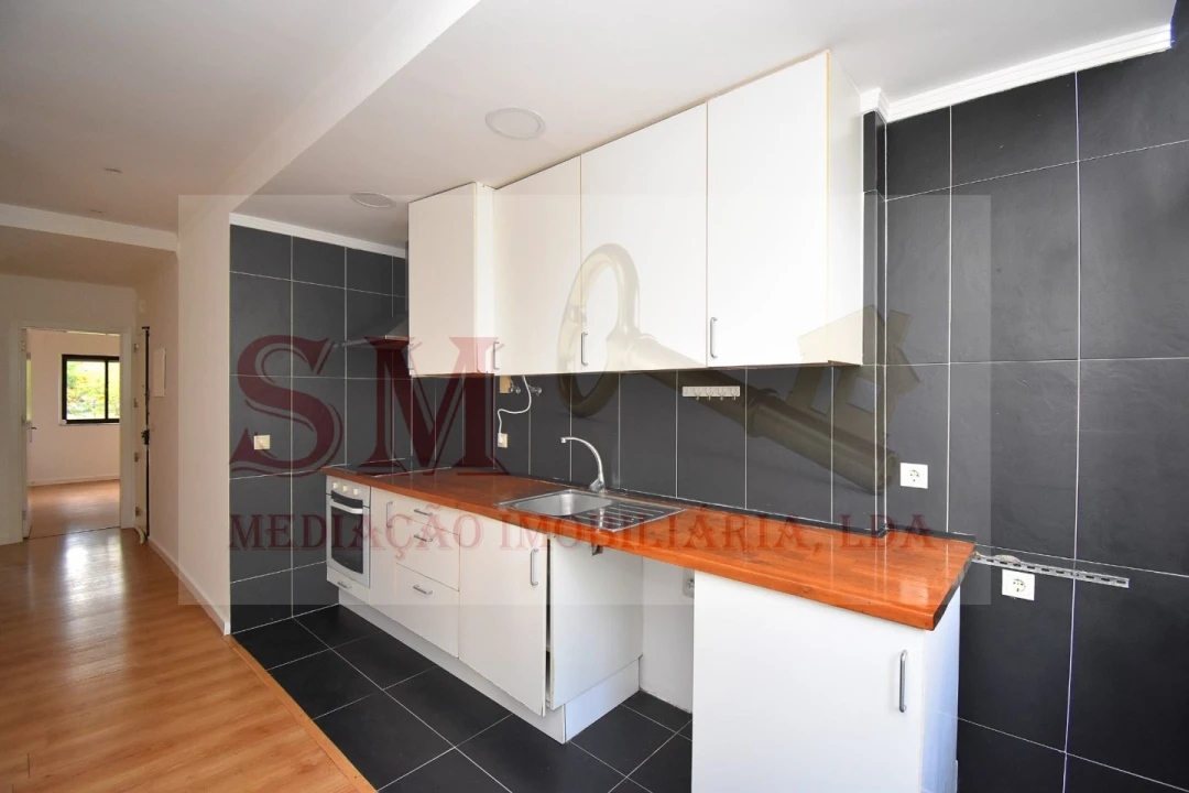Apartamento T2 para Venda em Baixa da Banheira e Vale da Amoreira Foto 14