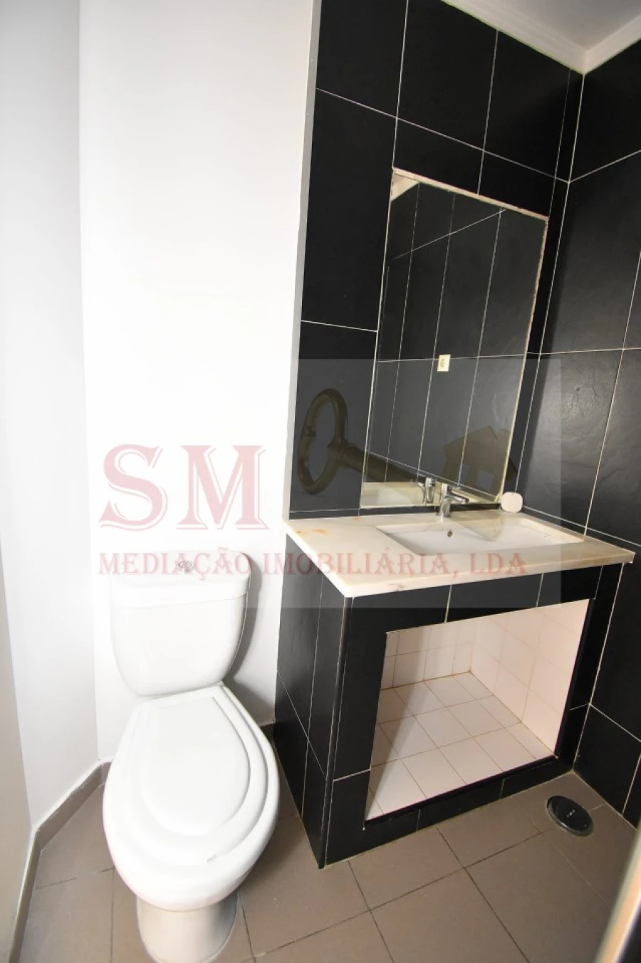Apartamento T2 para Venda em Baixa da Banheira e Vale da Amoreira Foto 24