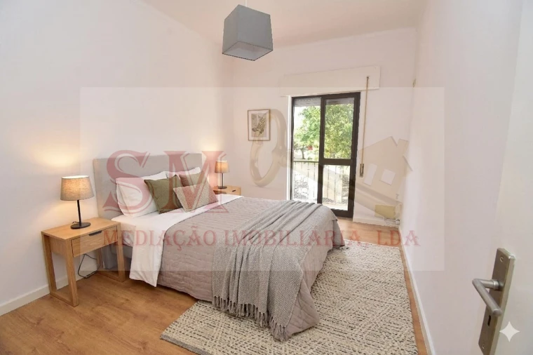 Apartamento T2 para Venda em Baixa da Banheira e Vale da Amoreira Foto 2