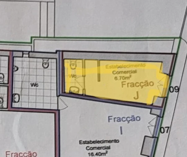 Loja para Venda em Oliveira do Douro Planta 1