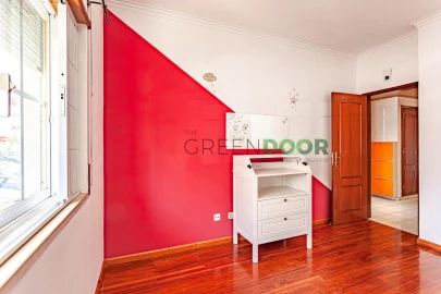 Apartamento T2 para Arrendamento em Seixal, Arrentela e Aldeia de Paio Pires