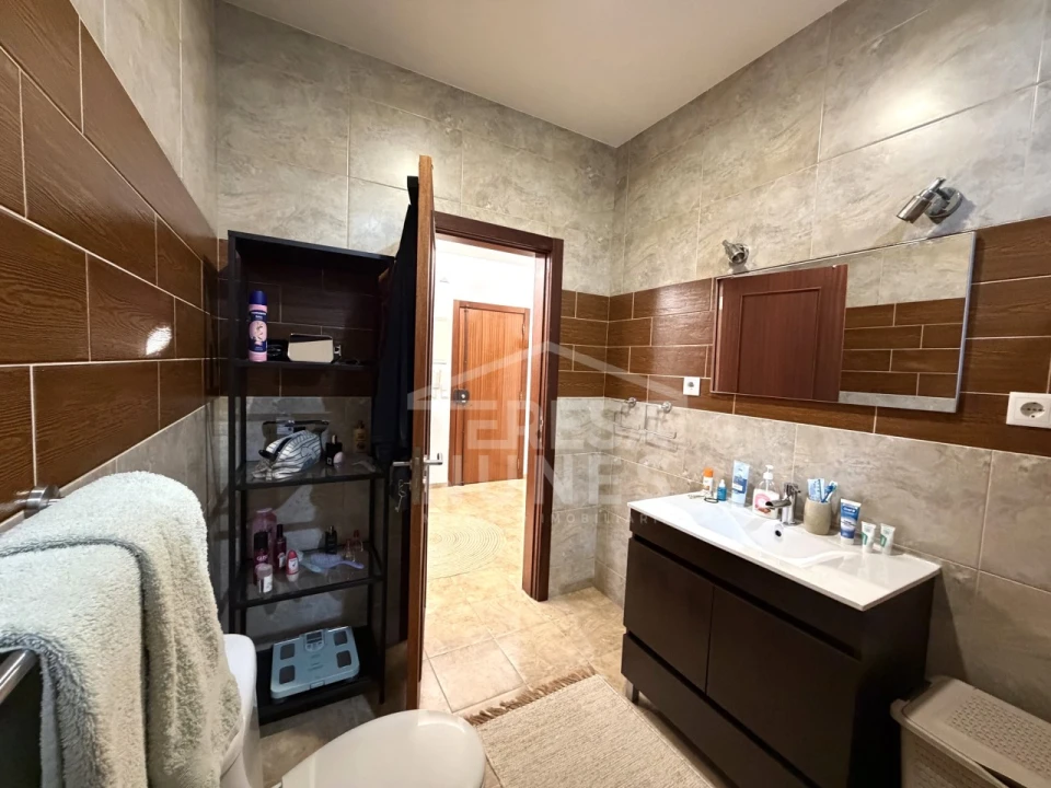 Apartamento T2 para Venda em Seixal, Arrentela e Aldeia de Paio Pires Foto 10