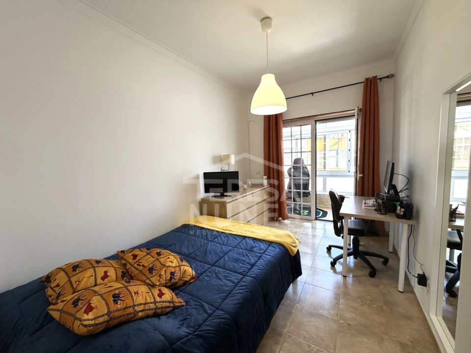 Apartamento T2 para Venda em Seixal, Arrentela e Aldeia de Paio Pires Foto 17