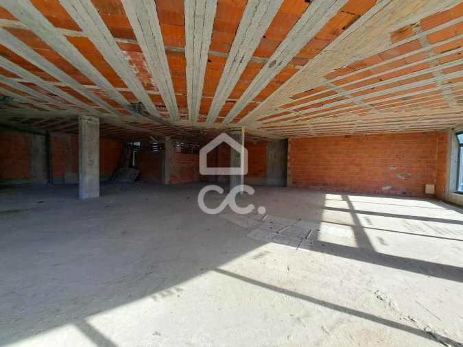 Negócio para Venda em Madalena Foto 2