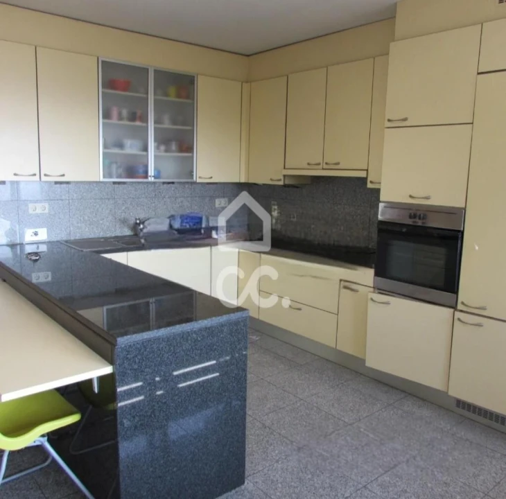 Moradia T7 para Venda em Valongo Foto 1