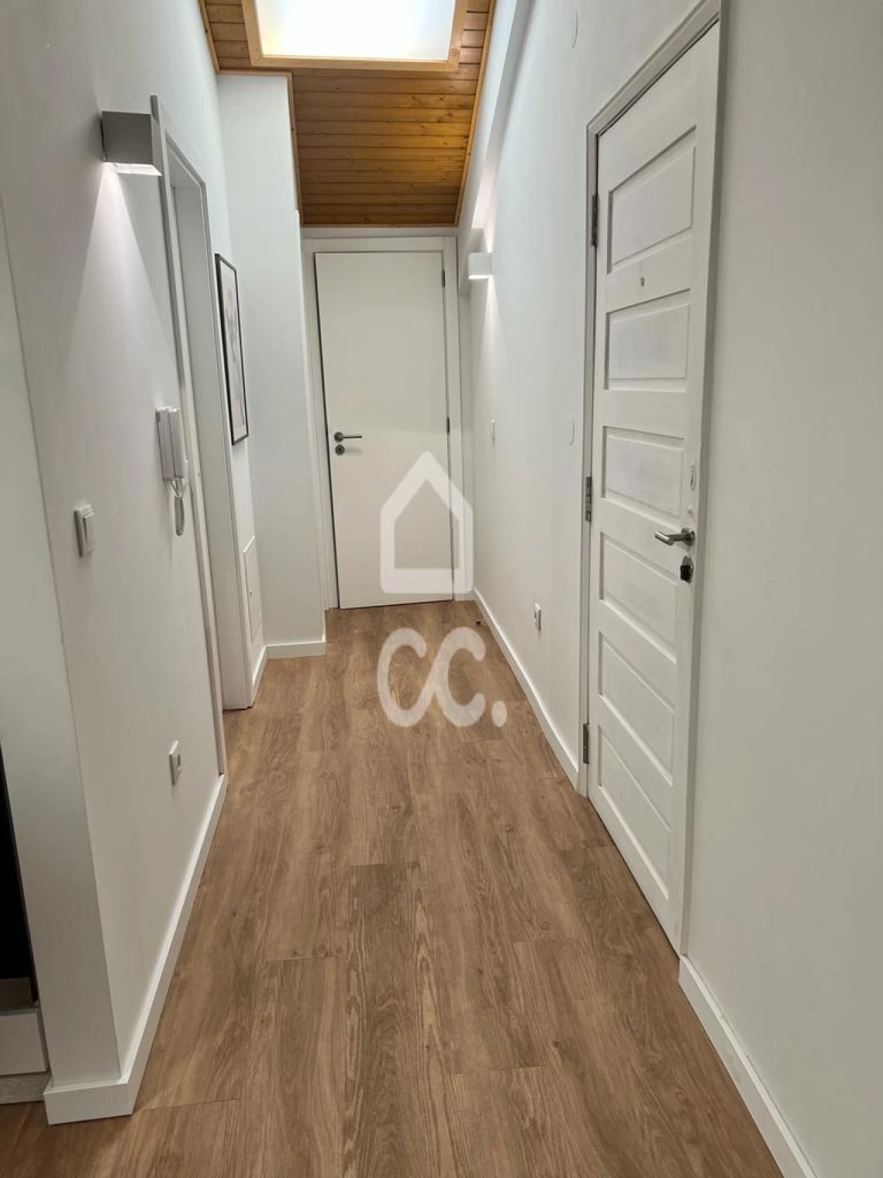 Apartamento T5 para Venda em Bonfim Foto 6