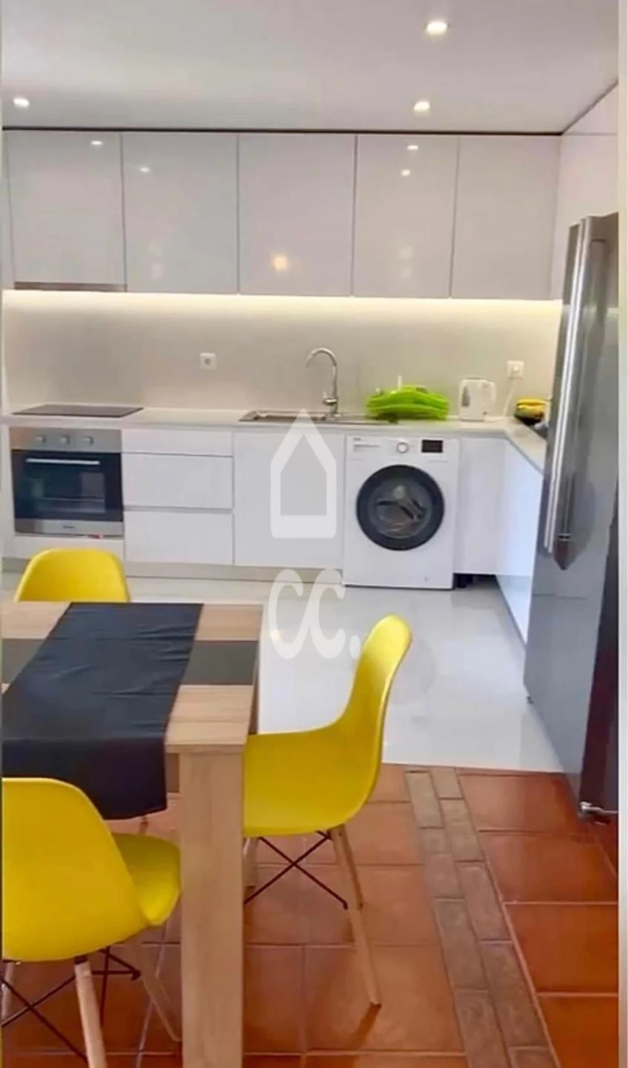 Apartamento T5 para Venda em Bonfim Foto 2