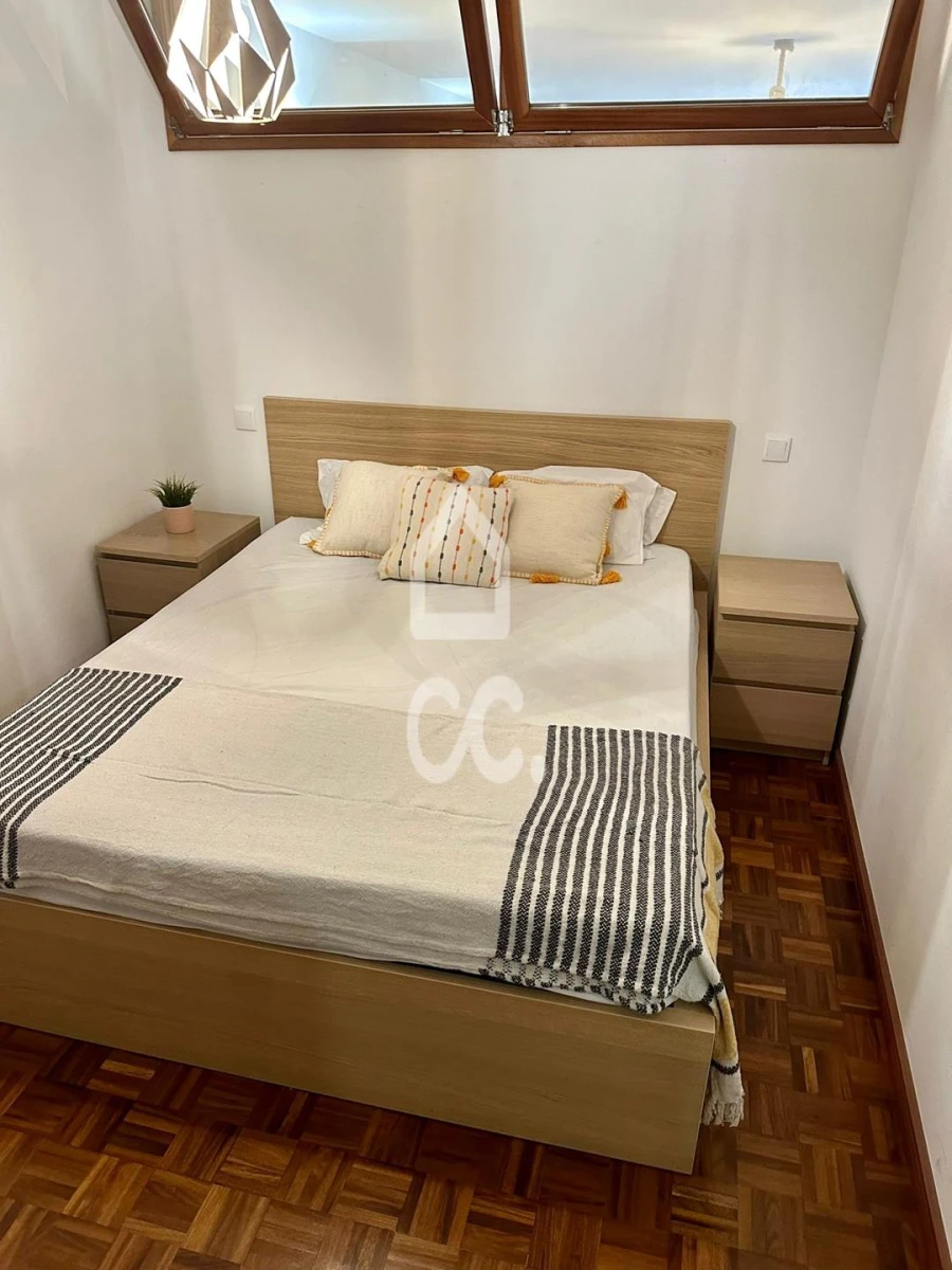 Apartamento T5 para Venda em Bonfim Foto 14