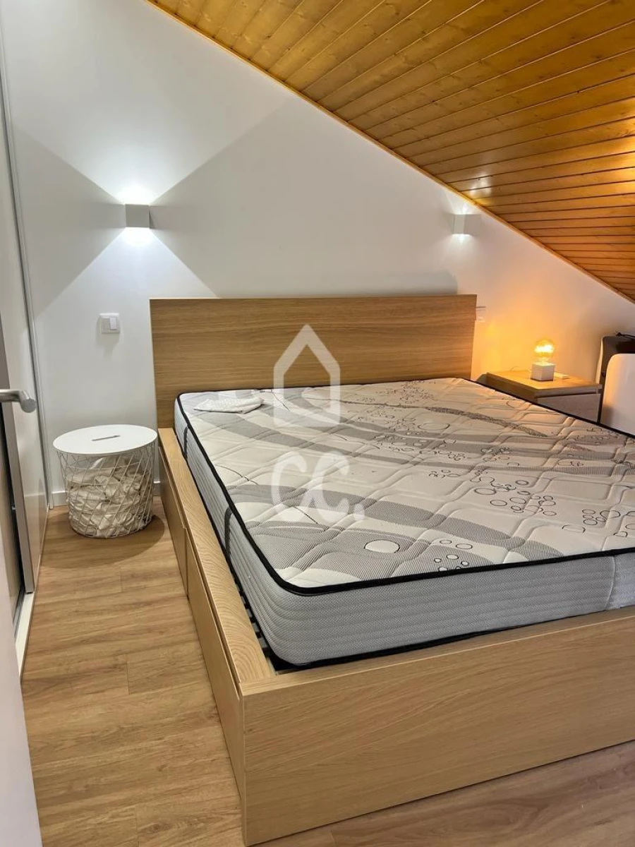 Apartamento T5 para Venda em Bonfim Foto 11