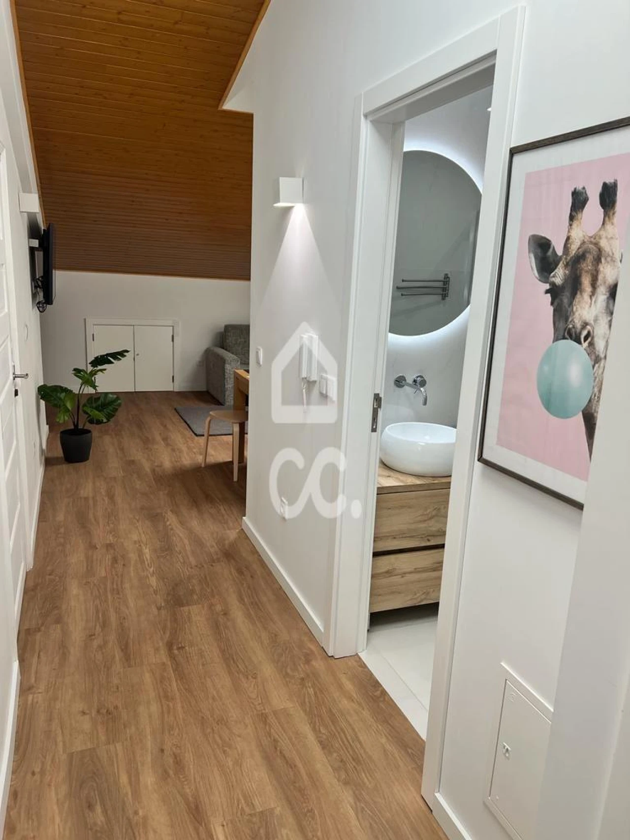 Apartamento T5 para Venda em Bonfim Foto 7