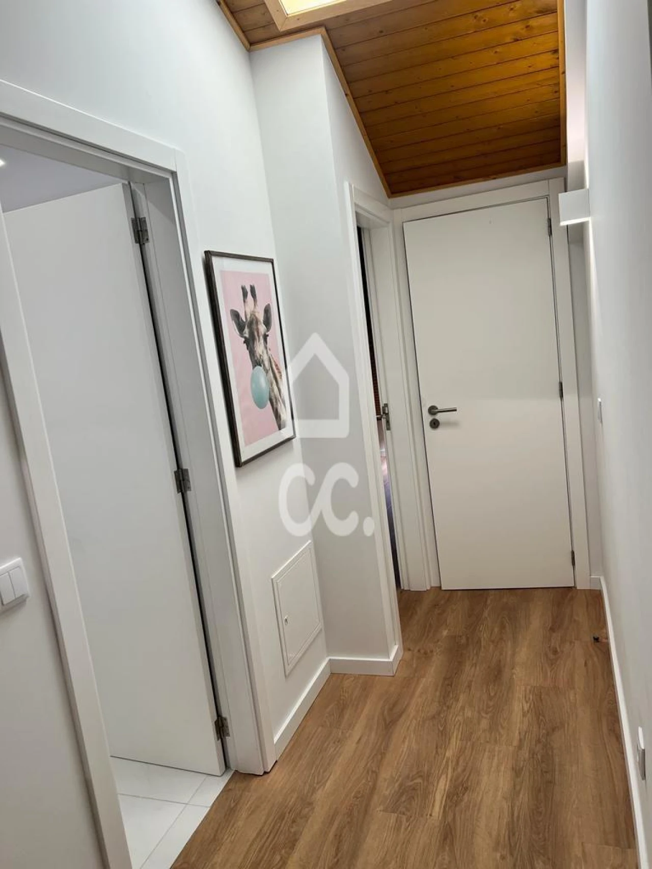 Apartamento T5 para Venda em Bonfim Foto 5