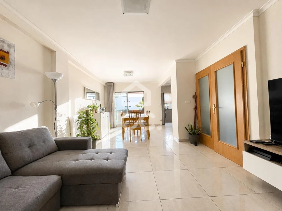 Apartamento T3 para Venda em Vila Nova de Famalicão e Calendário Foto 13