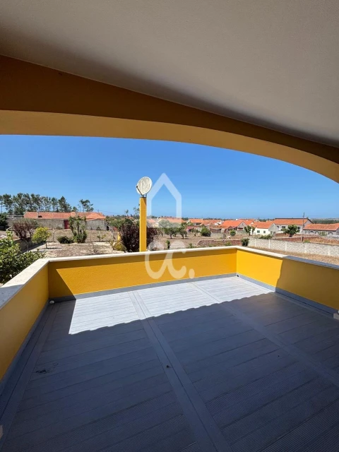 Moradia T4 para Venda em Vieira de Leiria