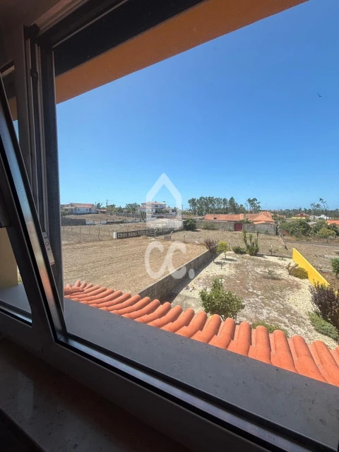 Moradia T4 para Venda em Vieira de Leiria