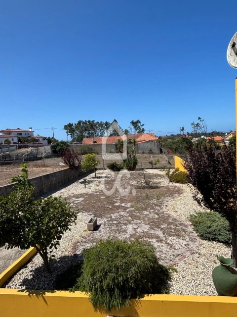 Moradia T4 para Venda em Vieira de Leiria