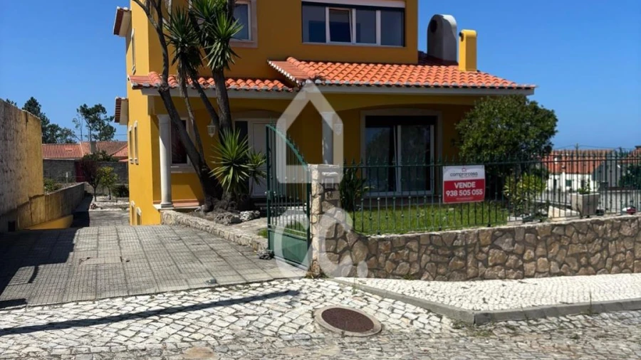 Moradia T4 para Venda em Vieira de Leiria