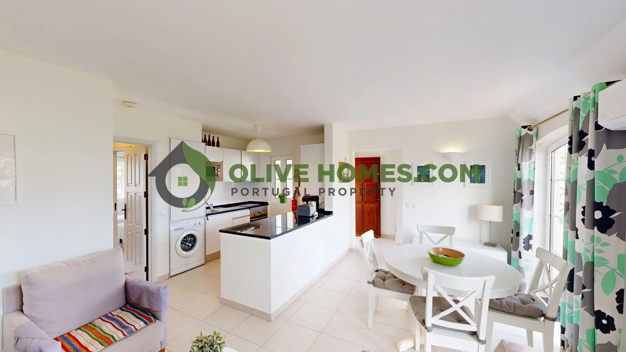 Apartamento T2 para Venda em Quarteira Foto 7