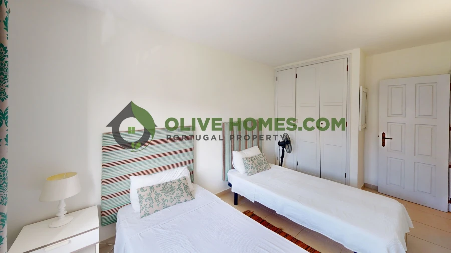 Apartamento T2 para Venda em Quarteira Foto 24