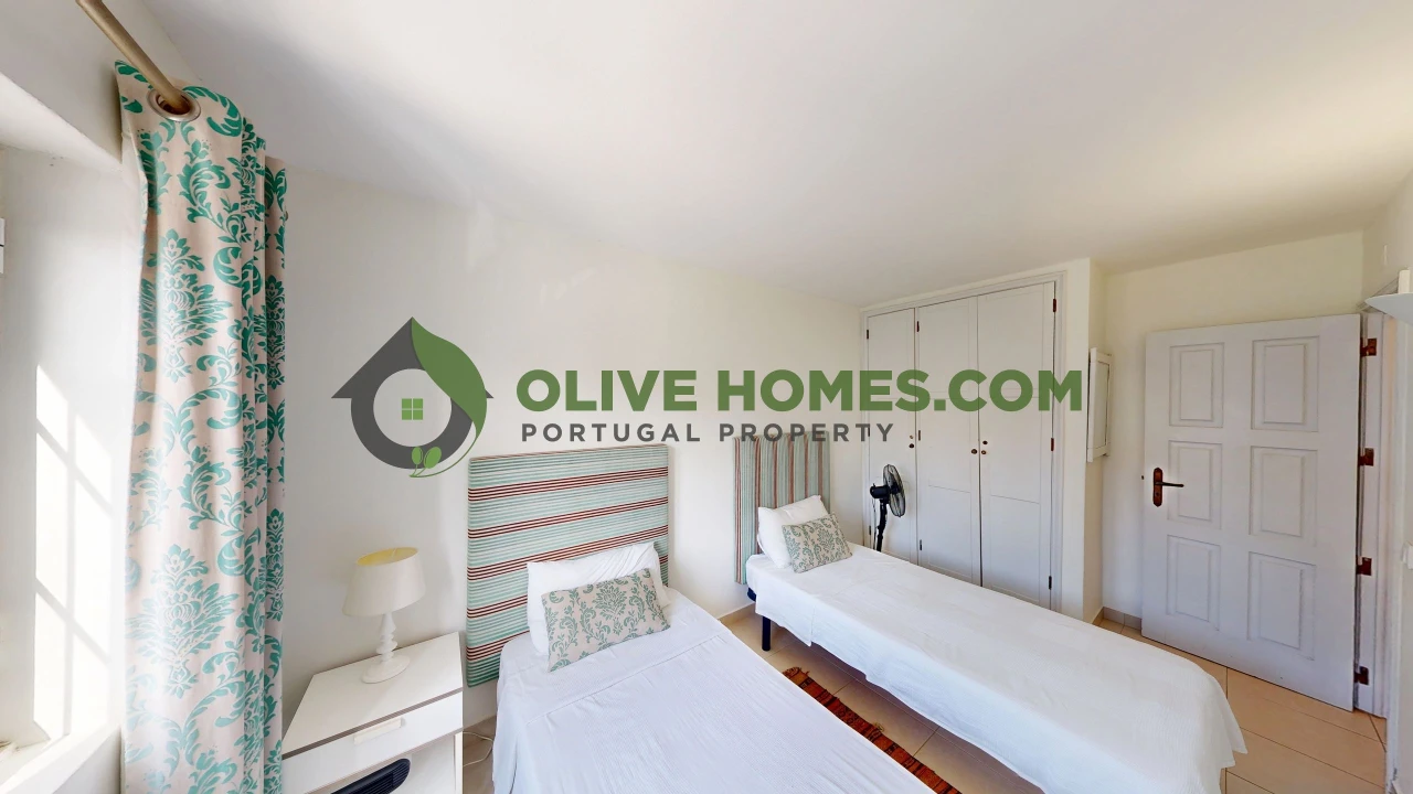 Apartamento T2 para Venda em Quarteira Foto 19