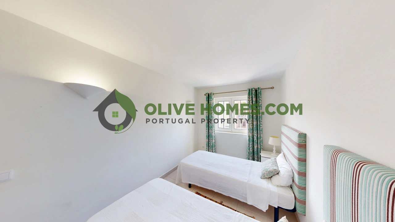 Apartamento T2 para Venda em Quarteira Foto 18