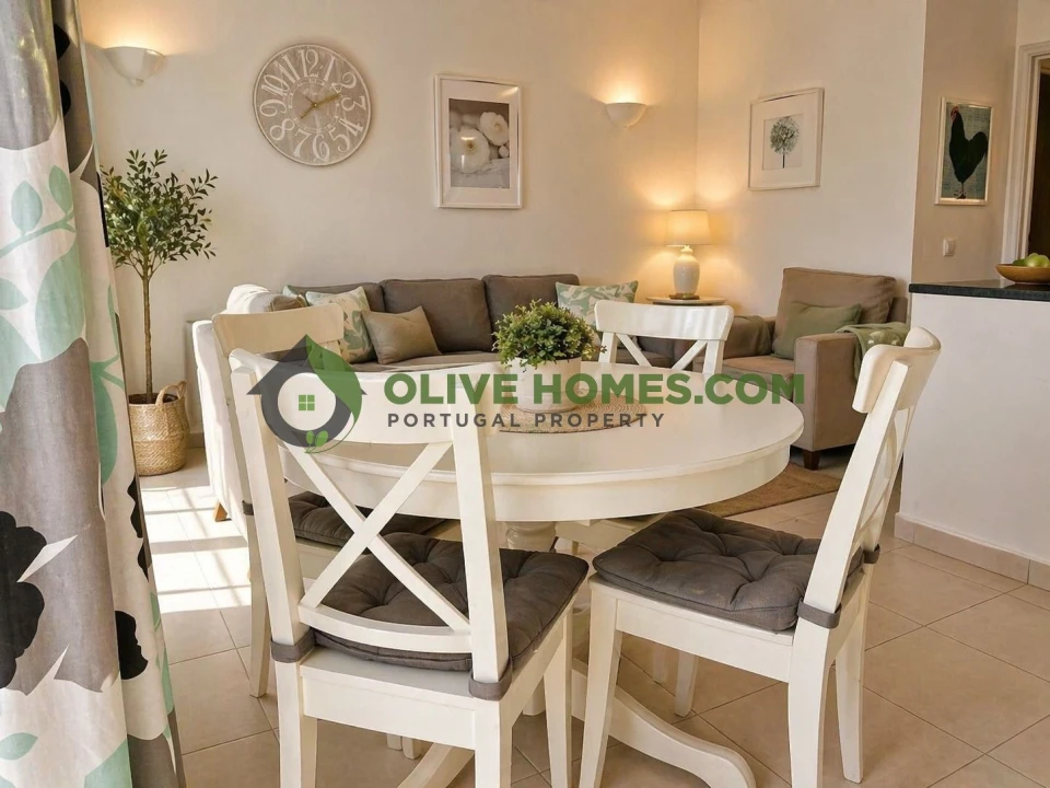 Apartamento T2 para Venda em Quarteira Foto 4