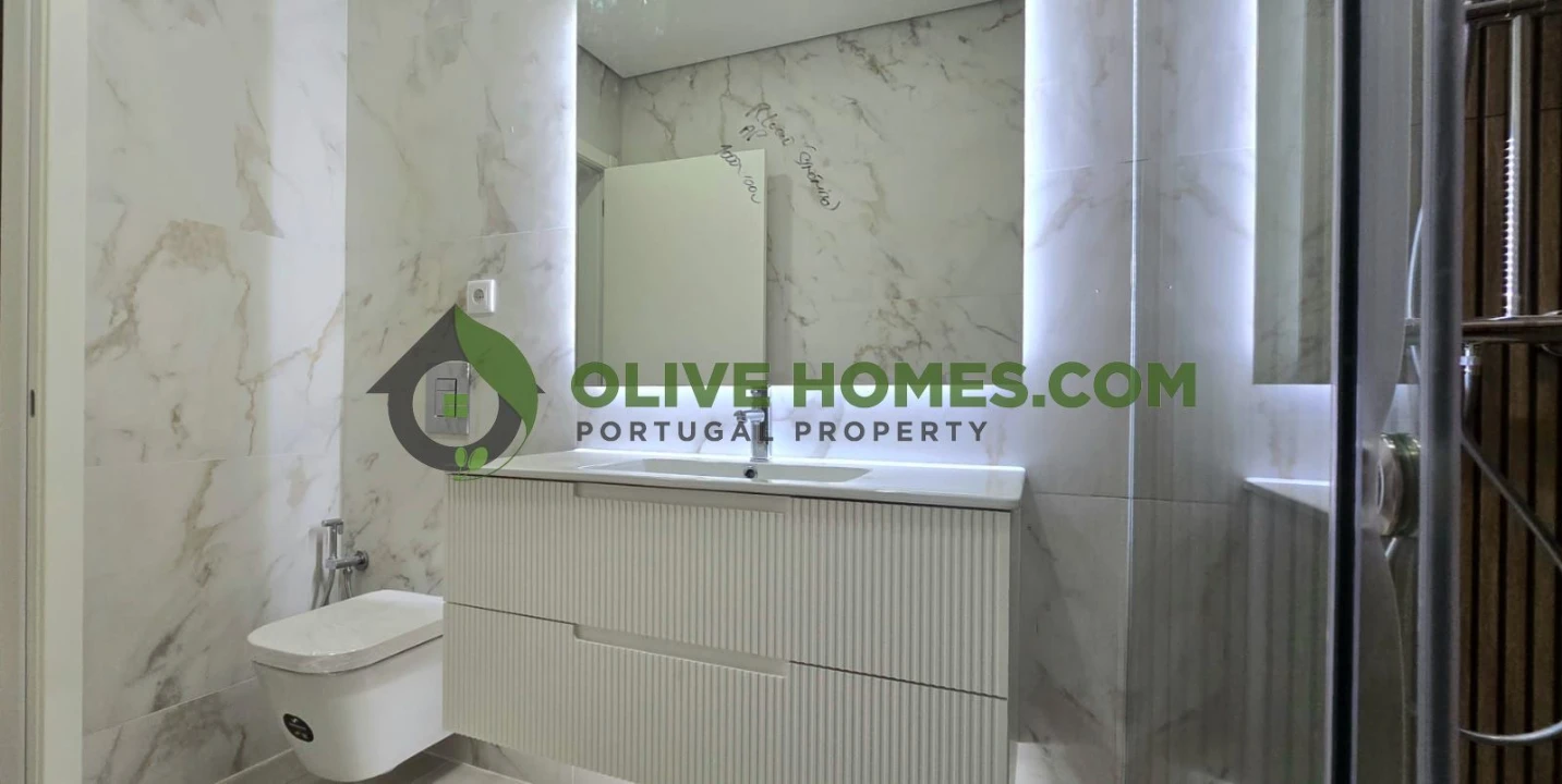 Apartamento T1 para Venda em Quarteira Foto 14