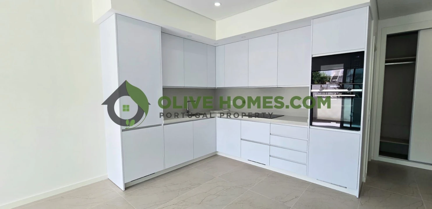 Apartamento T1 para Venda em Quarteira Foto 18
