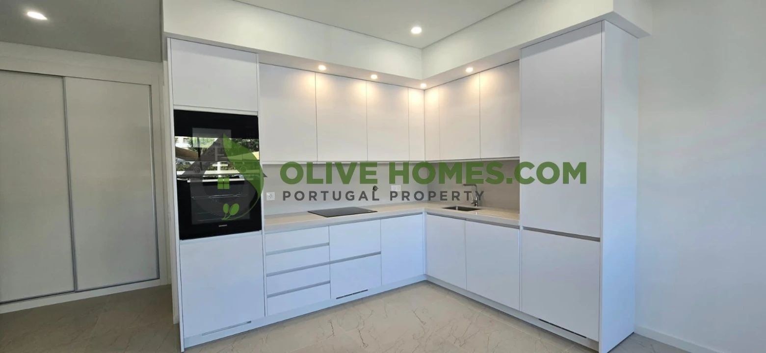 Apartamento T1 para Venda em Quarteira Foto 6