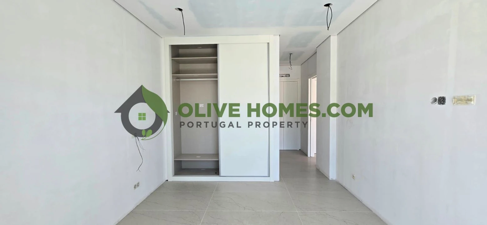 Apartamento T1 para Venda em Quarteira Foto 13
