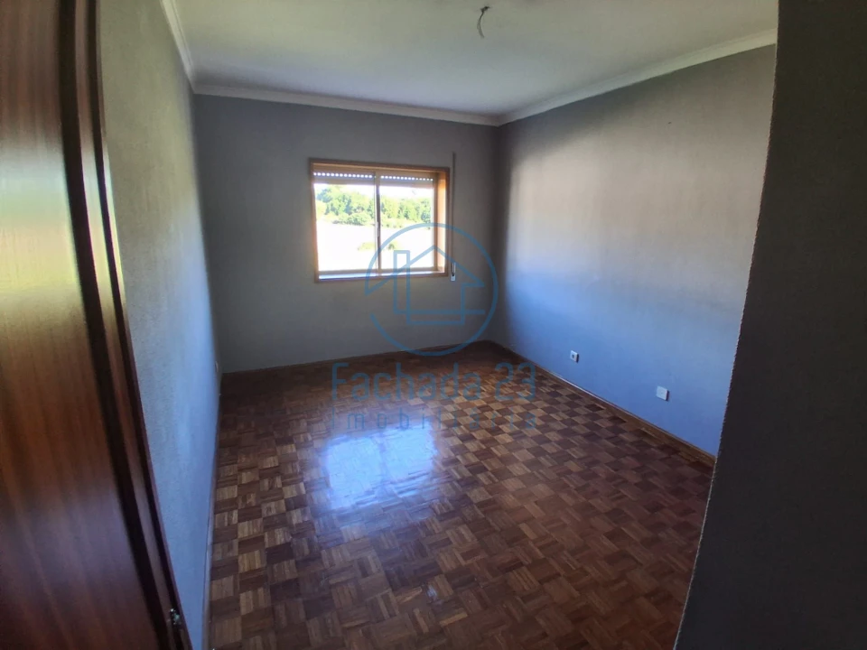 Apartamento T3 para Venda em Rio Tinto Foto 4