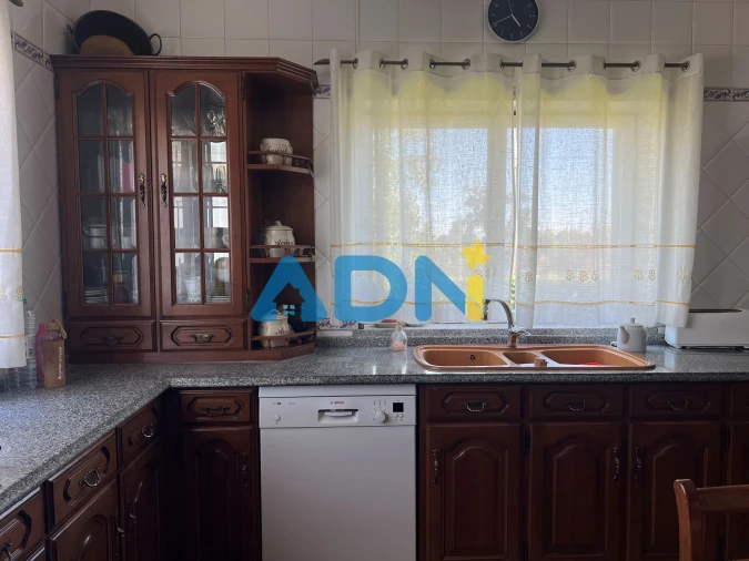 Moradia T7 para Venda em Benquerenças Foto 5