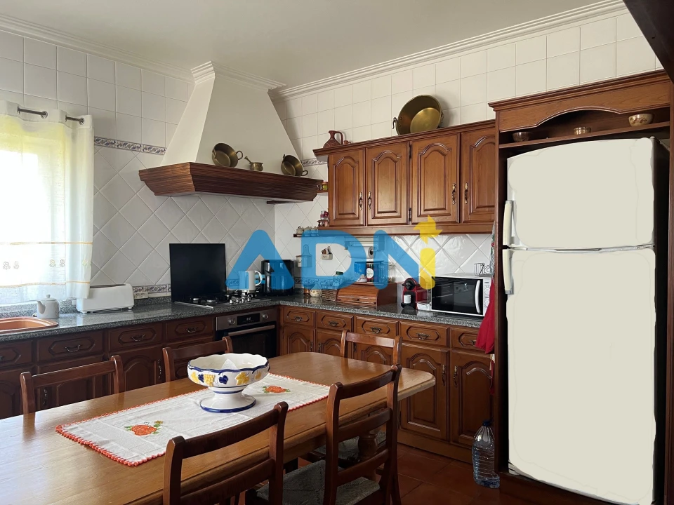 Moradia T7 para Venda em Benquerenças Foto 4