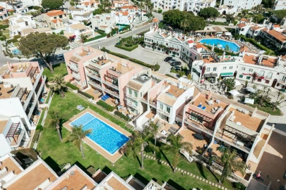 Apartamento para Venda em Quarteira