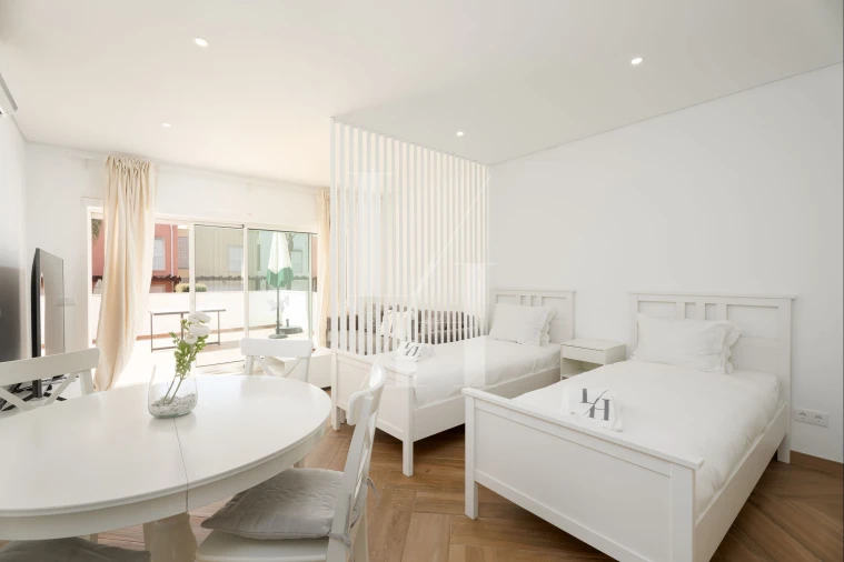 Apartamento para Venda em Quarteira Foto 12