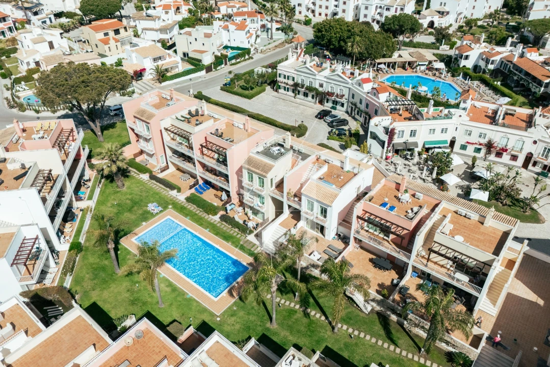 Apartamento para Venda em Quarteira Foto 26