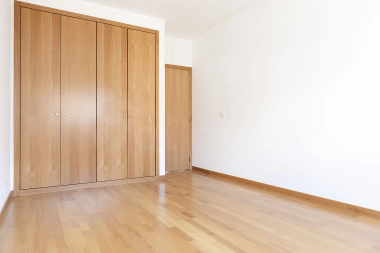 Apartamento T2 para Arrendamento em Carcavelos e Parede Foto 9