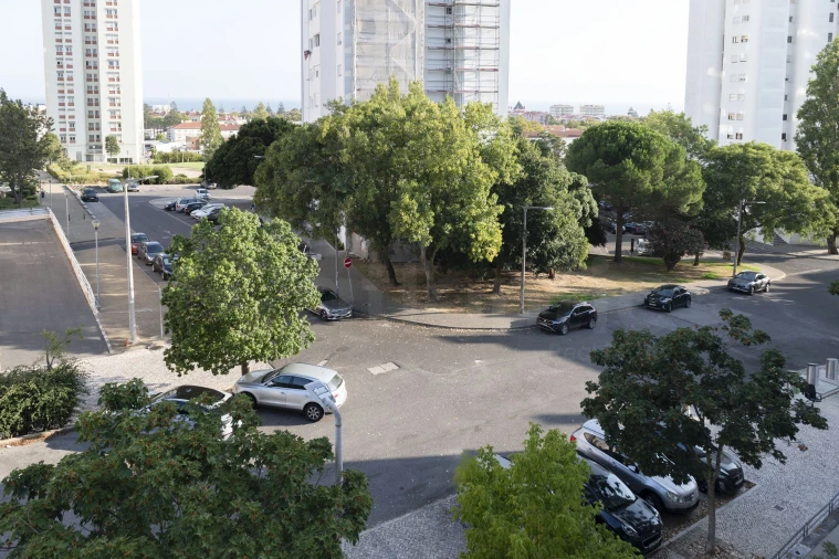 Apartamento T2 para Arrendamento em Carcavelos e Parede Foto 15