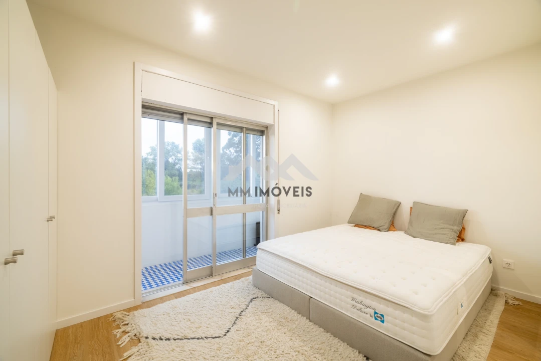 Apartamento T2 para Arrendamento em Aldoar, Foz do Douro e Nevogilde Foto 22