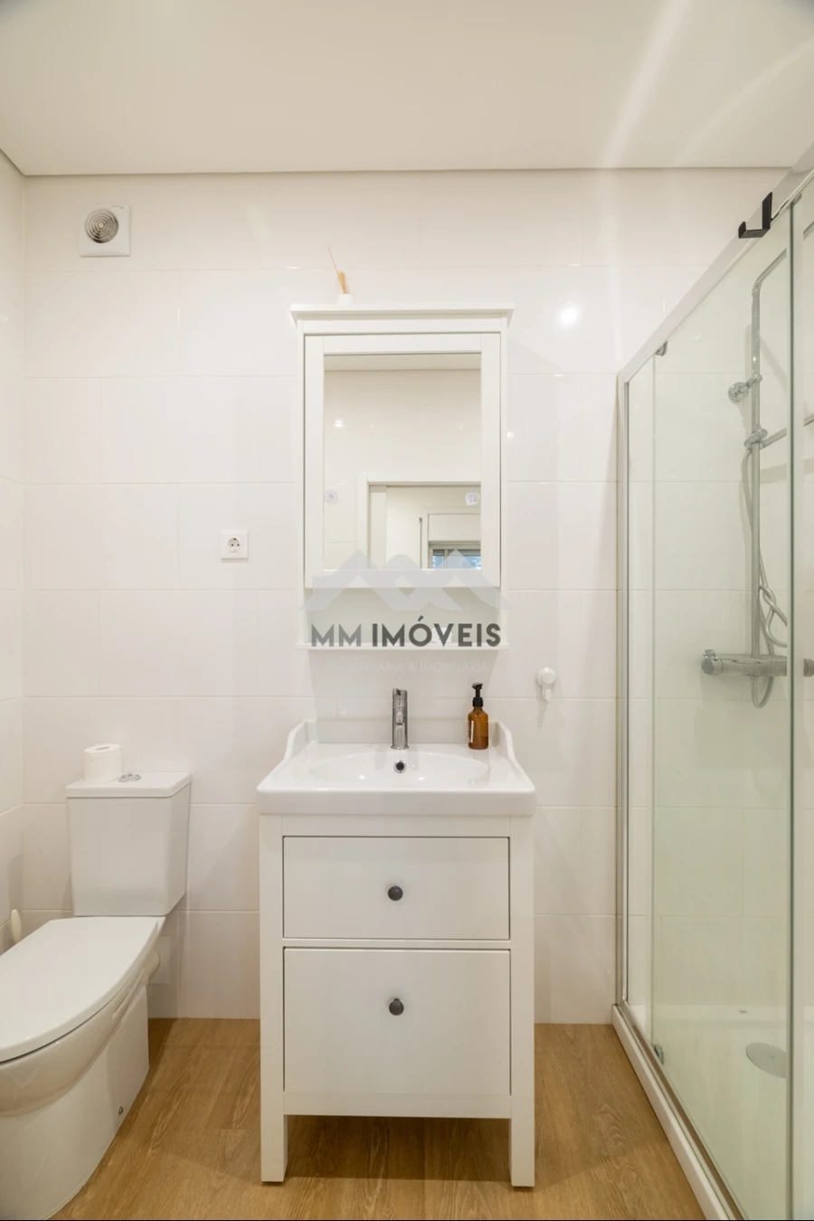 Apartamento T2 para Arrendamento em Aldoar, Foz do Douro e Nevogilde Foto 26