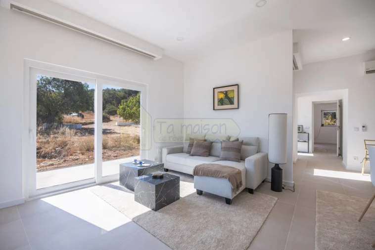 Moradia T3 para Venda em Conceição e Estoi Foto 32