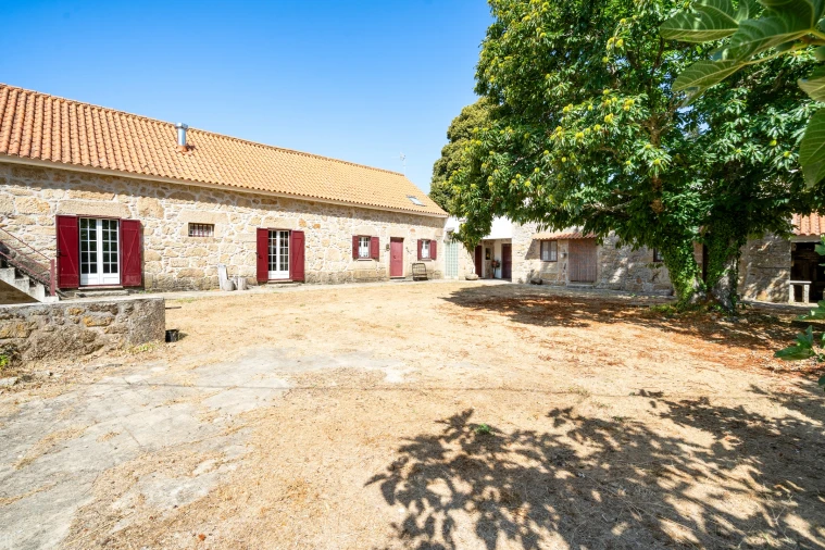 Quinta T4 para Venda em Sabugal e Aldeia de Santo António Foto 42