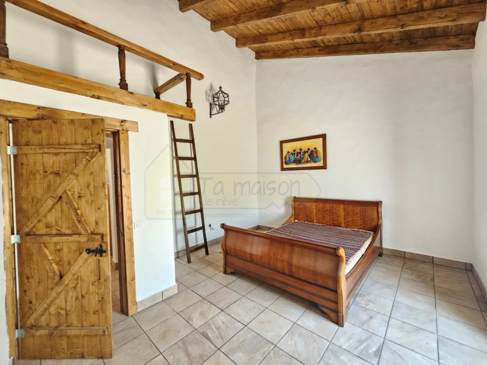 Moradia T2 para Venda em Alte Foto 14