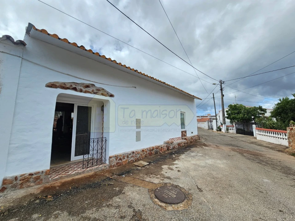 Moradia T2 para Venda em Alte Foto 29