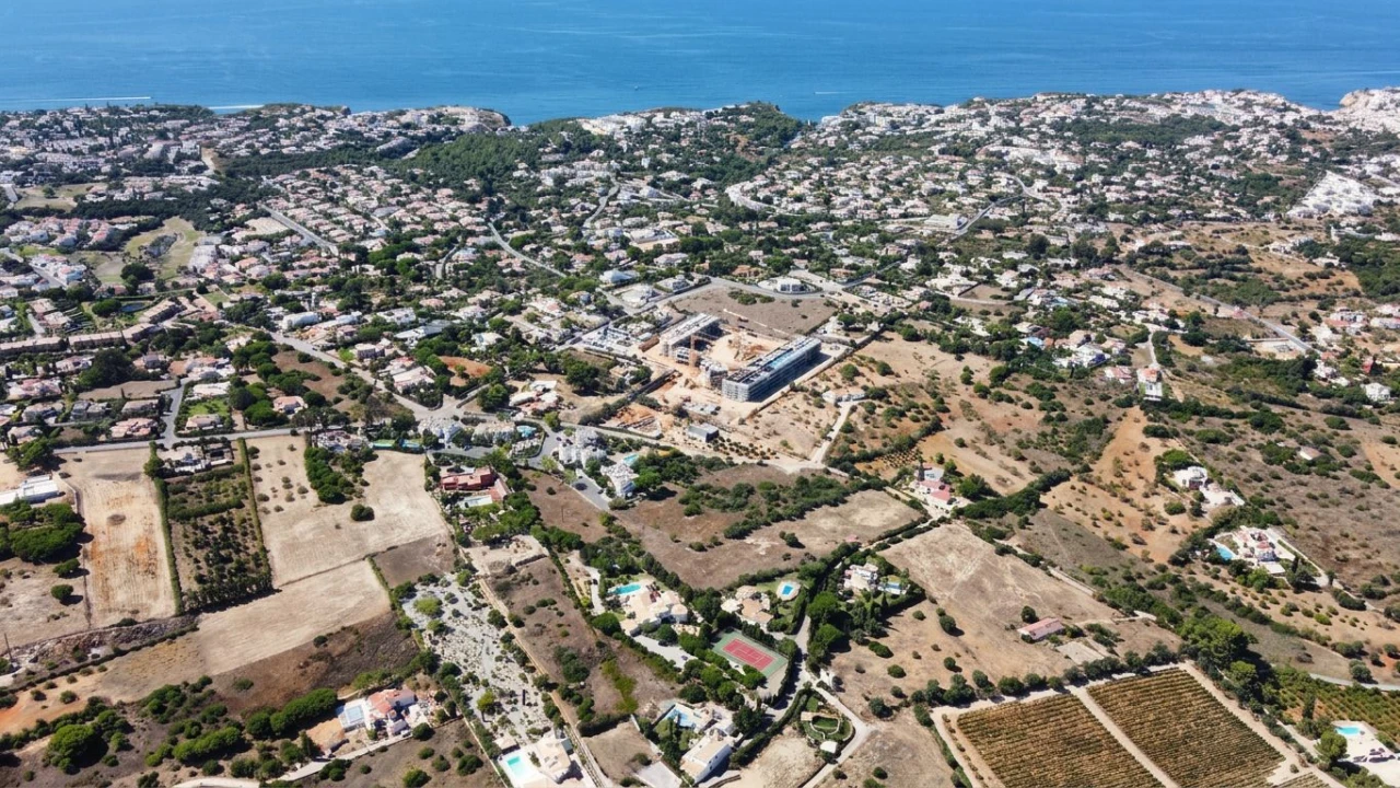 Terreno para Venda em Lagoa e Carvoeiro Foto 10