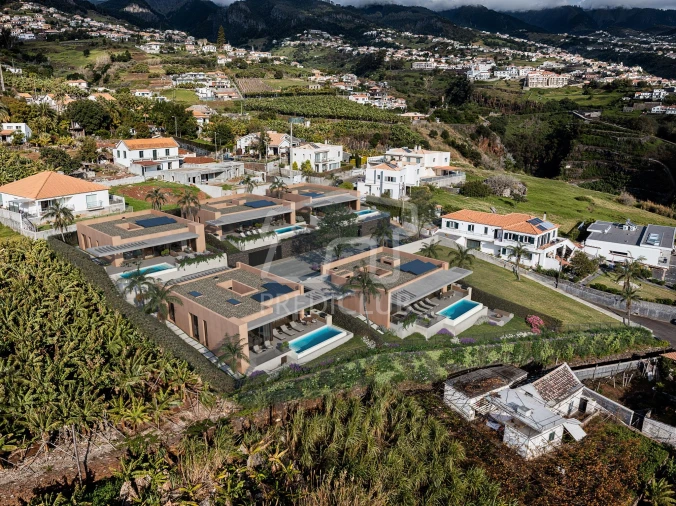 Moradia T3 para Venda em Estreito da Calheta Foto 3