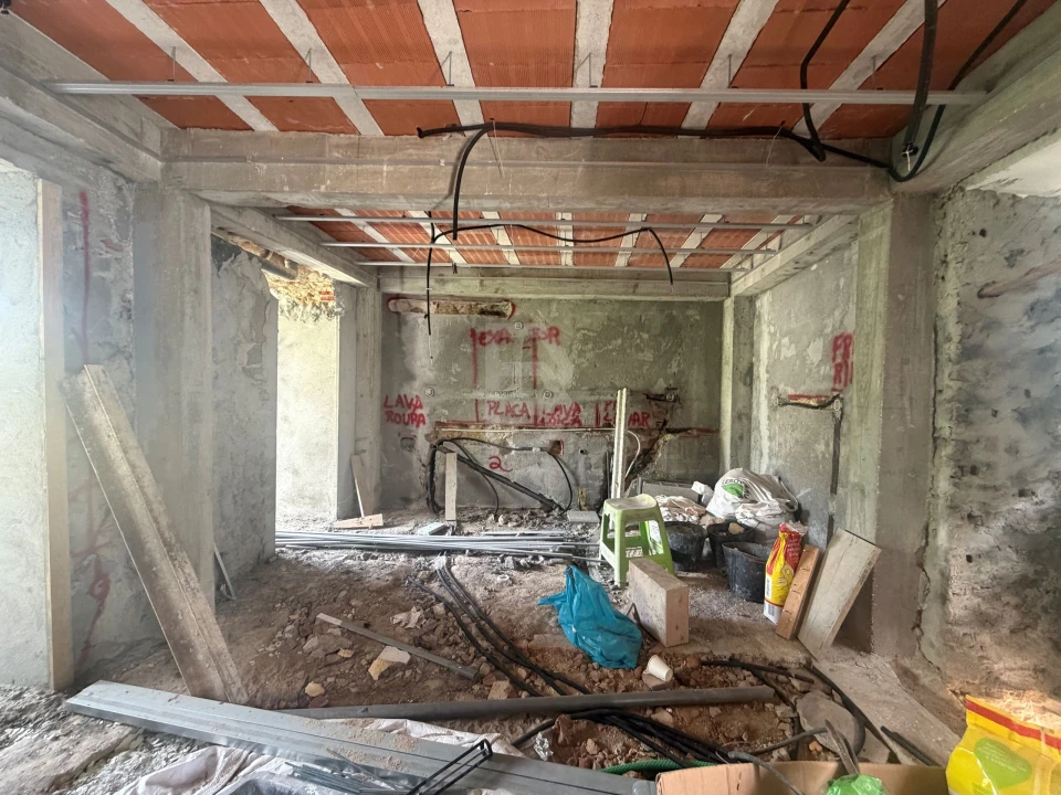 Moradia T2 para Venda em Marvila, Ribeira Santarém, São Salvador, São Nicolau Foto 3