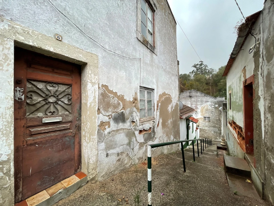 Moradia T2 para Venda em Marvila, Ribeira Santarém, São Salvador, São Nicolau Foto 2