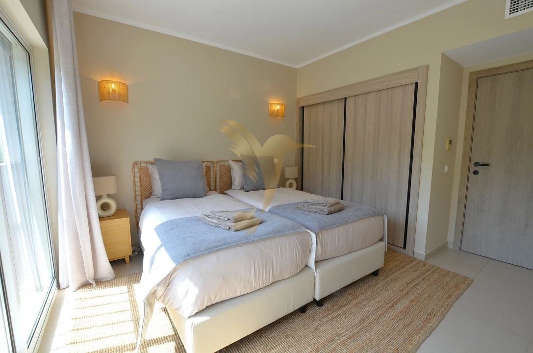Apartamento T2 para Venda em Lagoa e Carvoeiro Foto 32